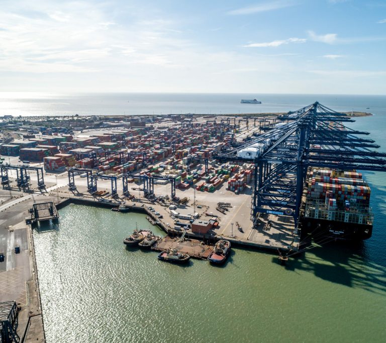 New Private 5G Network at Hutchison Ports is Powering UK Port Automation