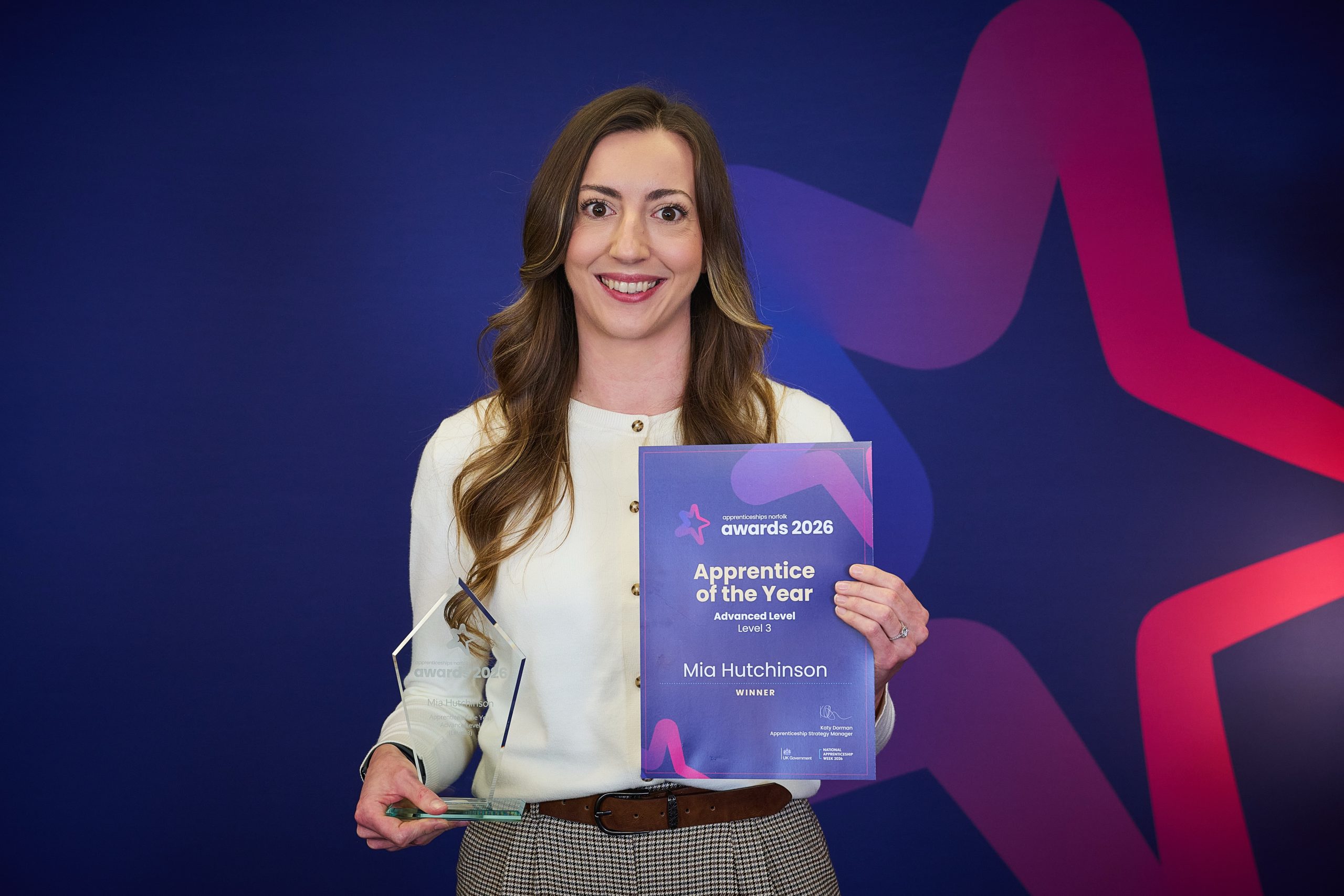 Veterinary nurse Mia is among Apprenticeships Norfolk Awards winners