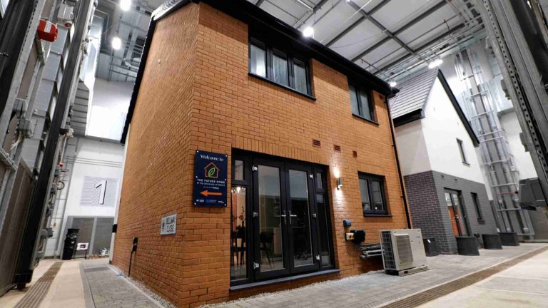 Air Source Heat Pumps Can Be Four Times as Efficient as Gas Boilers in New Homes