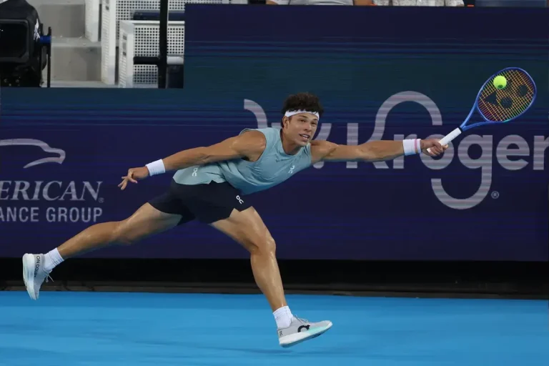 US Open: Home Hero Shelton Dethrones Alcaraz In Marathon Contest That Ends In Early Hours