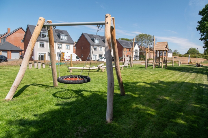 Coggeshall-Hall-play-area-19-scaled.jpg