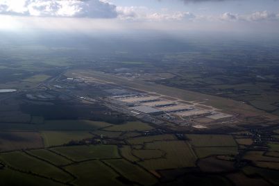 Stansted_Airport_-_geograph.org_.uk_-_1710808.jpg