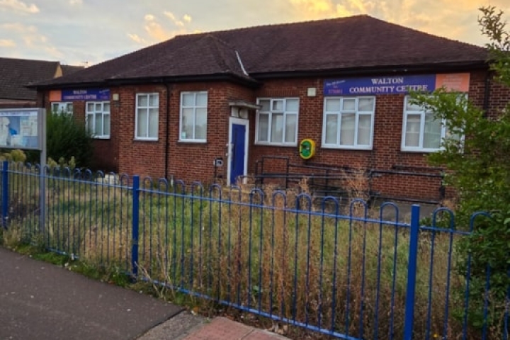 Walton Community Centre sale to pharmacy