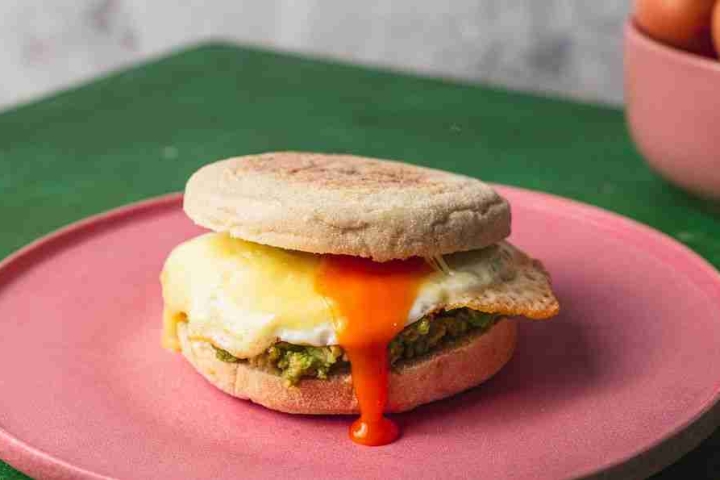 egg-avocado-muffin-1.jpg